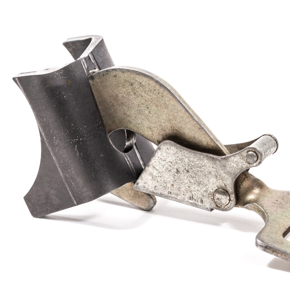Ratchet strap tie-down - Axle Bracket