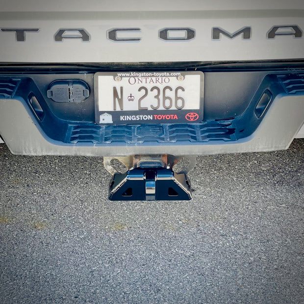 TOYOTA Trailer Hitch Skid Plate